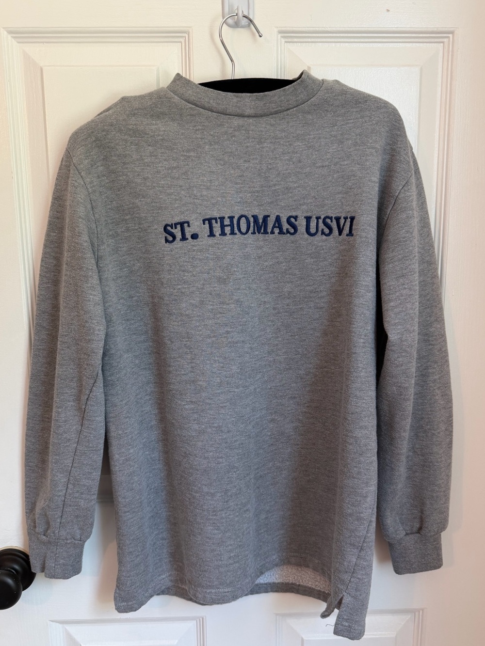 St. Thomas USVI Grey Crewneck Soft and Cozy Sweatshirt, Med